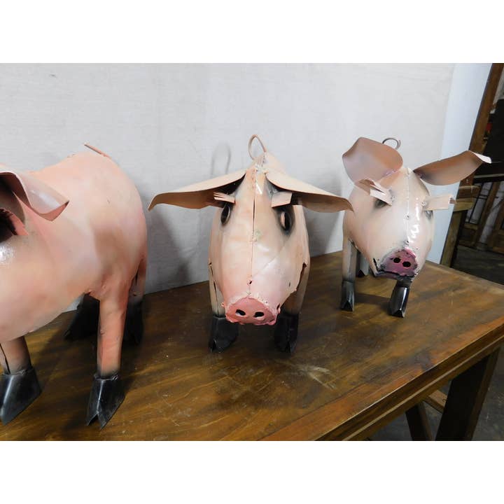 My Amigos Imports - Wholesale Outdoor ornament/decor - Princess The Metal Standing Pig-ER-Garden-Yard Art-Sale-$303