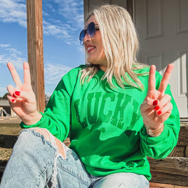 Lucky *Irish Green (S-3X) for wholesale by Chloe Vs Tank