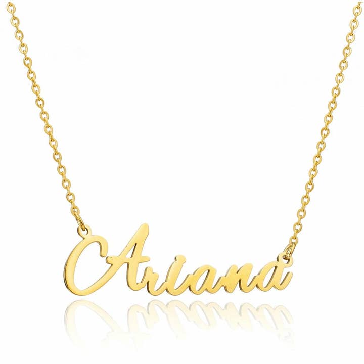 Collier avec prénom Ariana pour la vente par Zotair