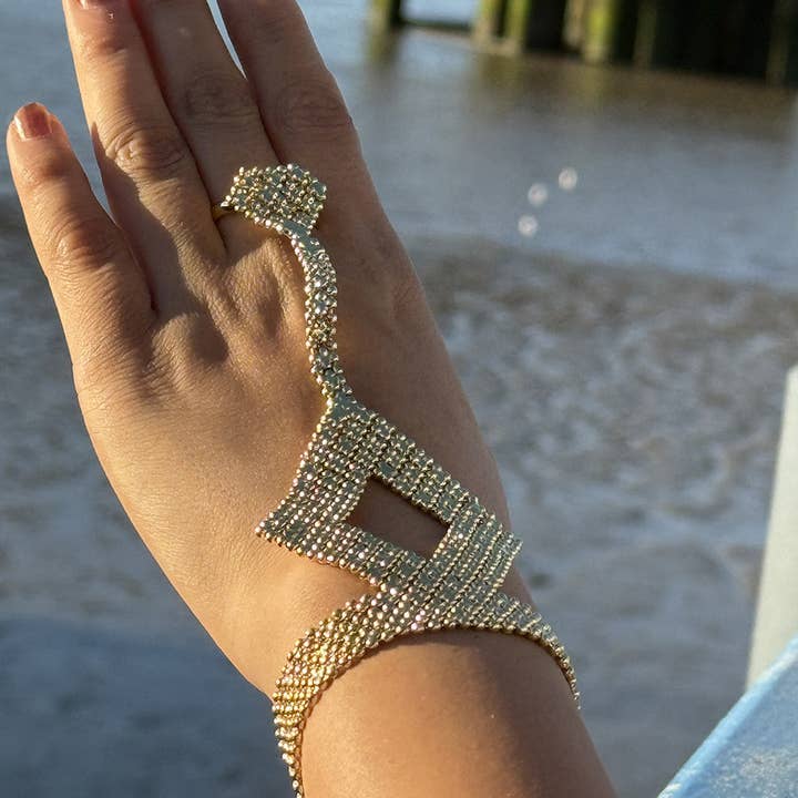 Urbiana – Großhandel Manschettenarmband – Handgeschirr mit Cuffed Cut Out Diamond10