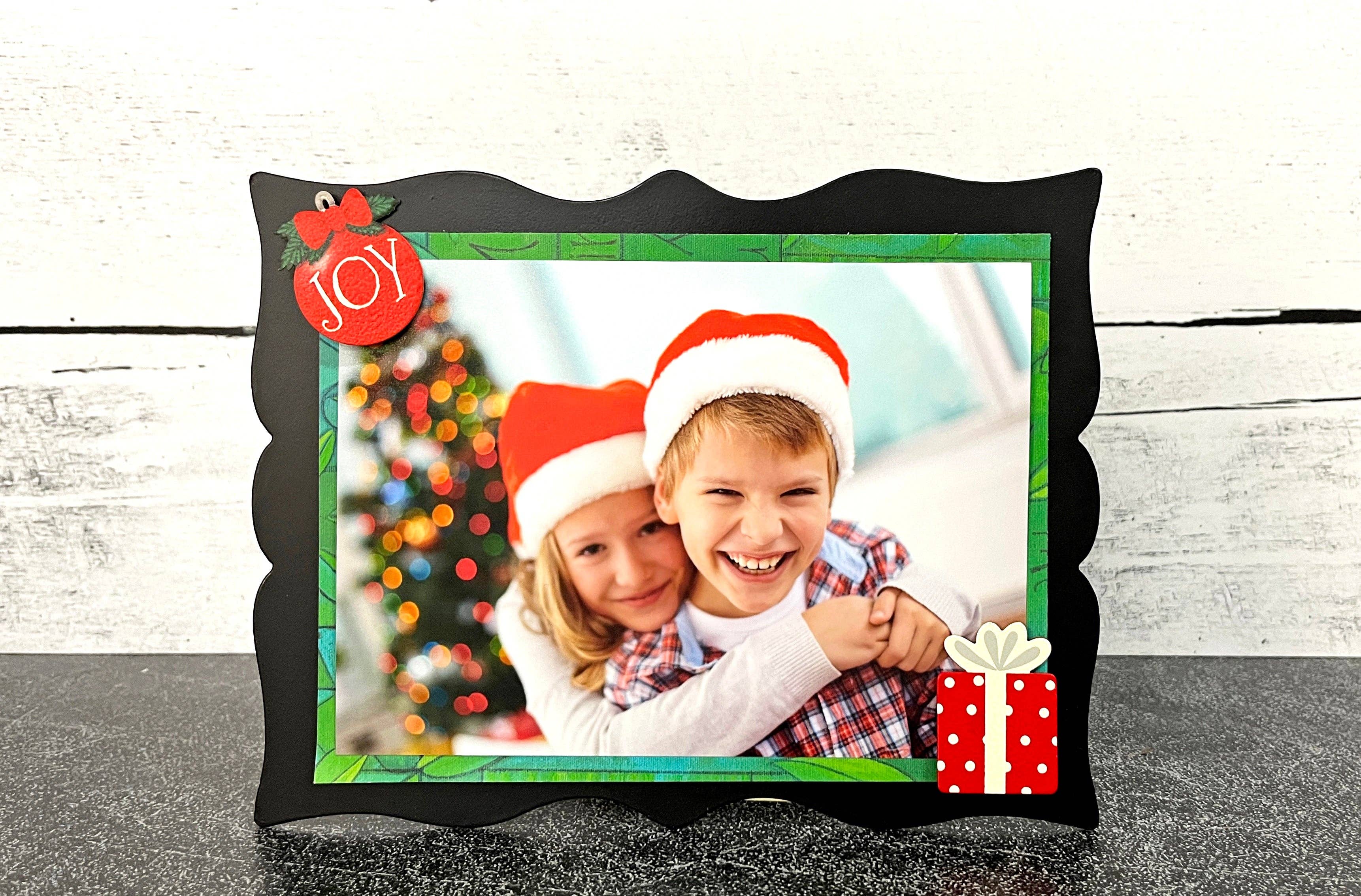 Roeda Studio - Wholesale Magnet - Christmas Present Magnet1