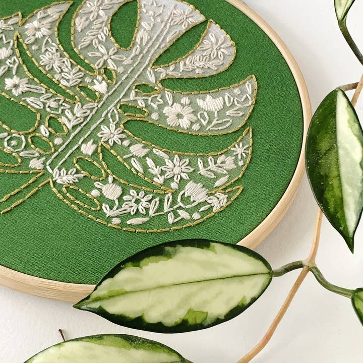 Rikrack - Wholesale Craft Sewing Kit - Monstera Embroidery Kit5