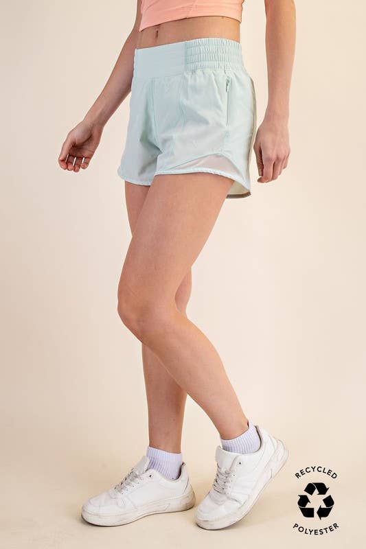 Sunday Morning - Vente Short de sport – femme - Shorts à taille smockée avec empiècement en mesh sur les côtés27