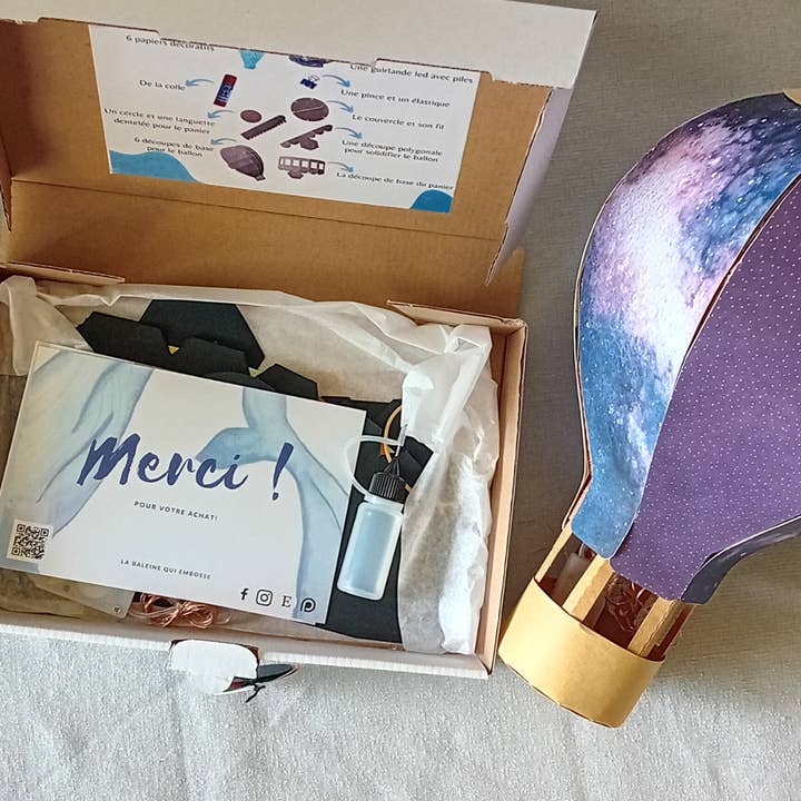 La baleine qui embosse - Venta al por mayor Kit de manualidades - Kit DIY Globo Aerostático Luminoso de Papel