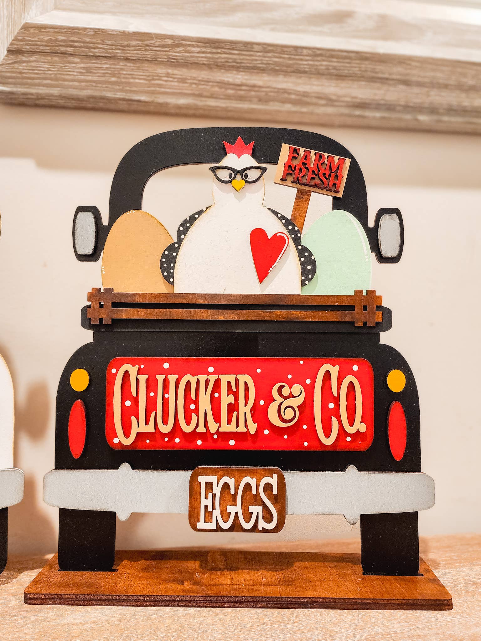 Hollow Grove Designs - Wholesale Door Hanger - Clucker and Co Insert| Interchangeable Chicken Door Hanger3