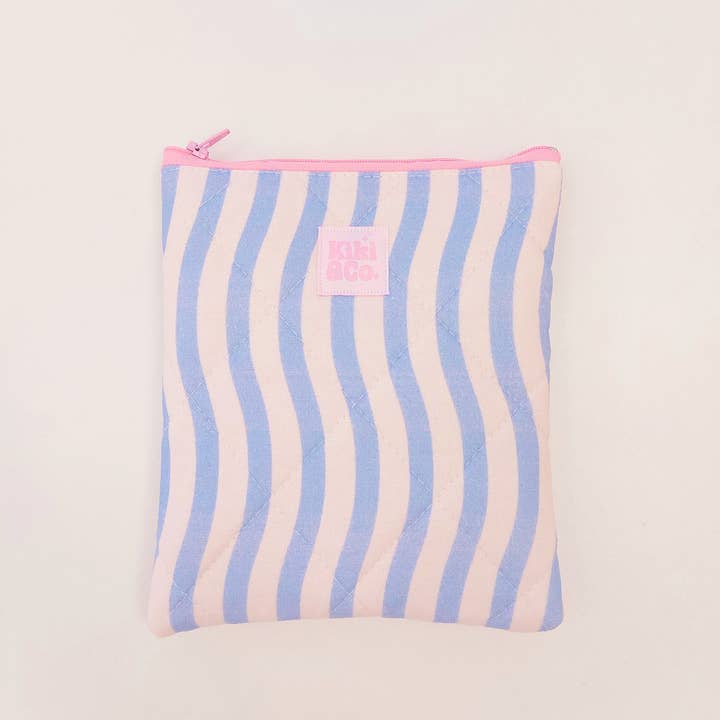 Kiki & Co. - Wholesale Pouch – Women’s - Quilted eReader Sleeve - Blue Wavy Stripes1