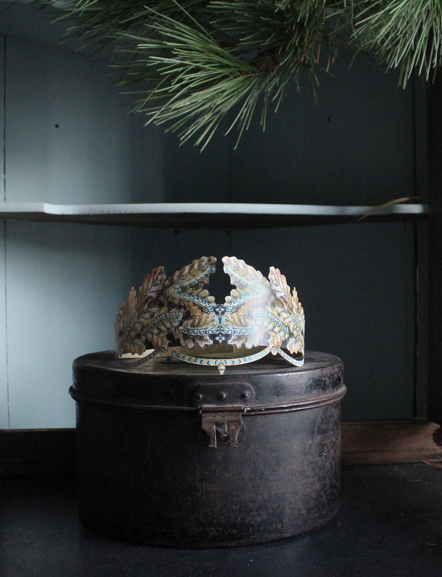 The Shop Floor Project - Wholesale Party Hat/Crown - FRESCO POP OUT CROWNS (SET OF 4)9