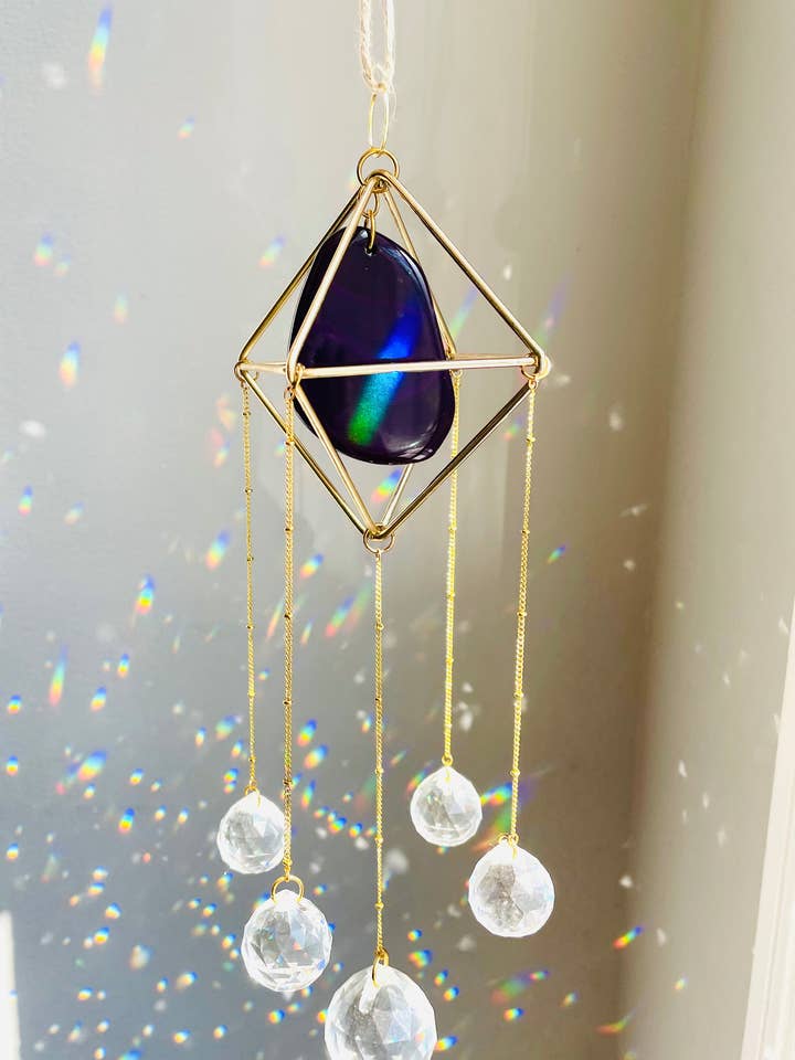 Captador de sol Indigo Prism para venta al por mayor de Magick Collective