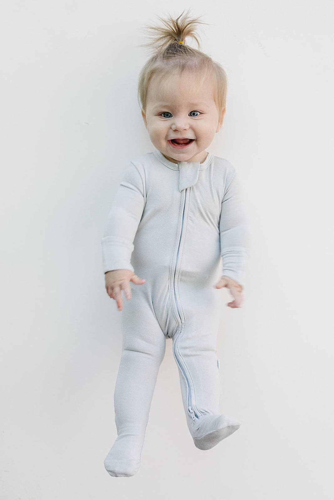 Tiny Tuckets - Wholesale Sleepsuit - Baby - Zip Footie15