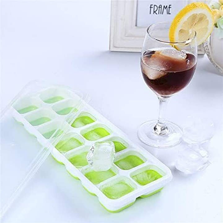 Vigor Path - Wholesale Ice Tray/Mold - 4 Pack Silicone stackable Ice Cube Trays - (White+Green)