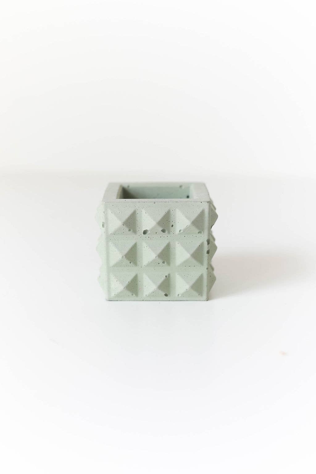 Branded Concrete - Vente Décorations de table - Mini-cube pyramidal14