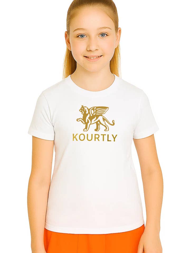 Piger Guld Løve Hold T-shirt for engroshandel hos KOURTLY by Loriet Sports