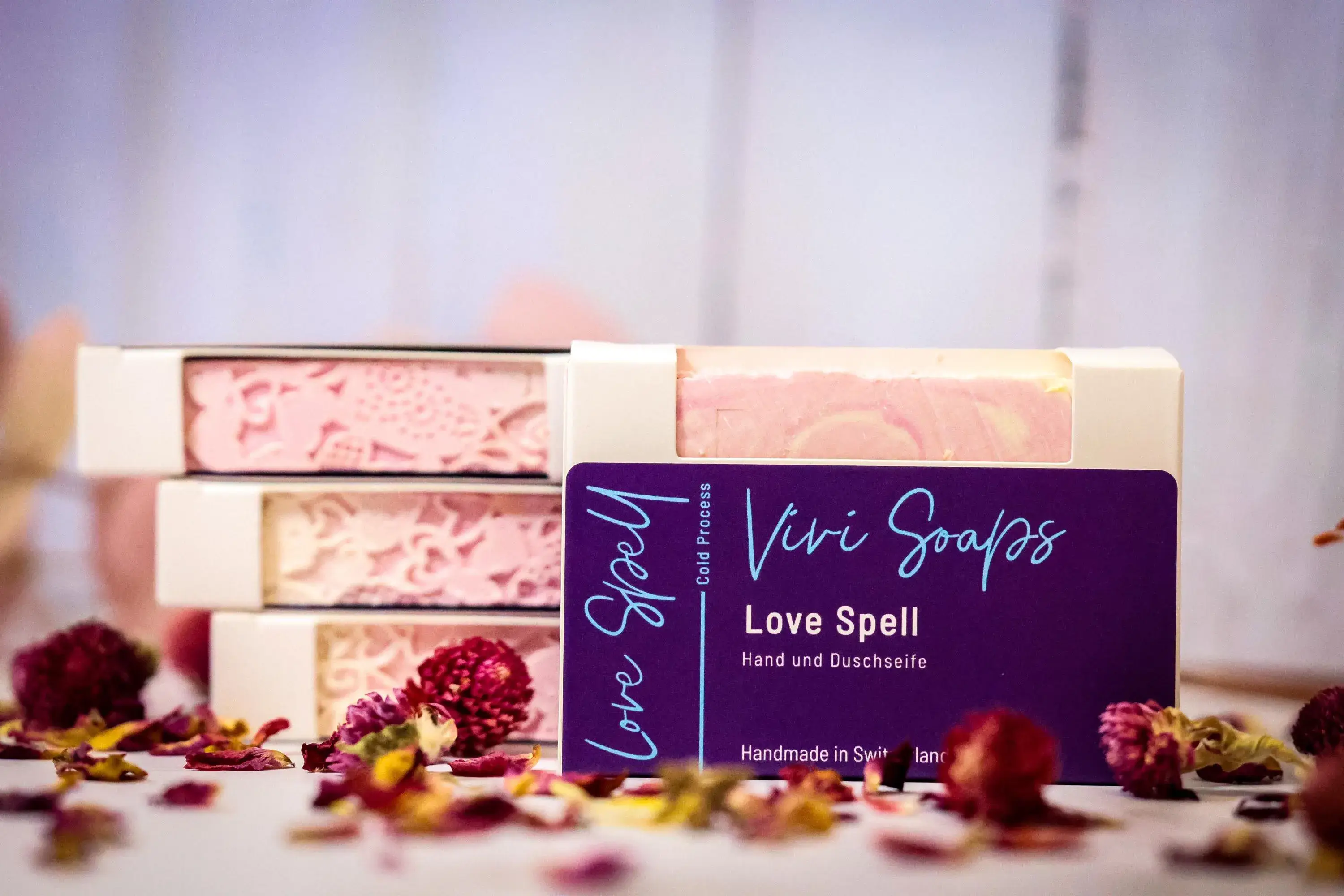 ViviSoaps – Großhandel Feste Seife – Love Spell handgemachte Seife 3