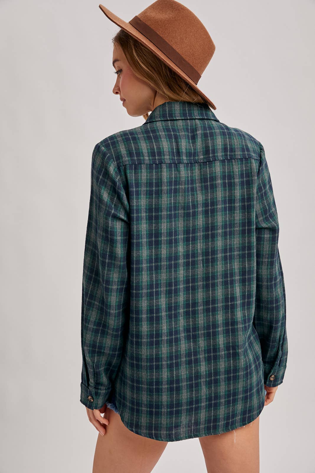 Bluivy - Wholesale Shirt - Women's - BUTTON DOWN PLAID SHIRT WITH POCKETS - 4TH OF JULY23