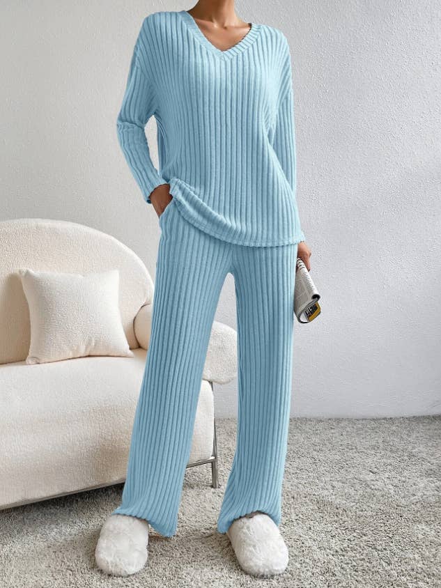 Rosa Clothing - Wholesale Lounge Set - Women's - Casual Plain Ribbed 2-Piece Lounge Set2