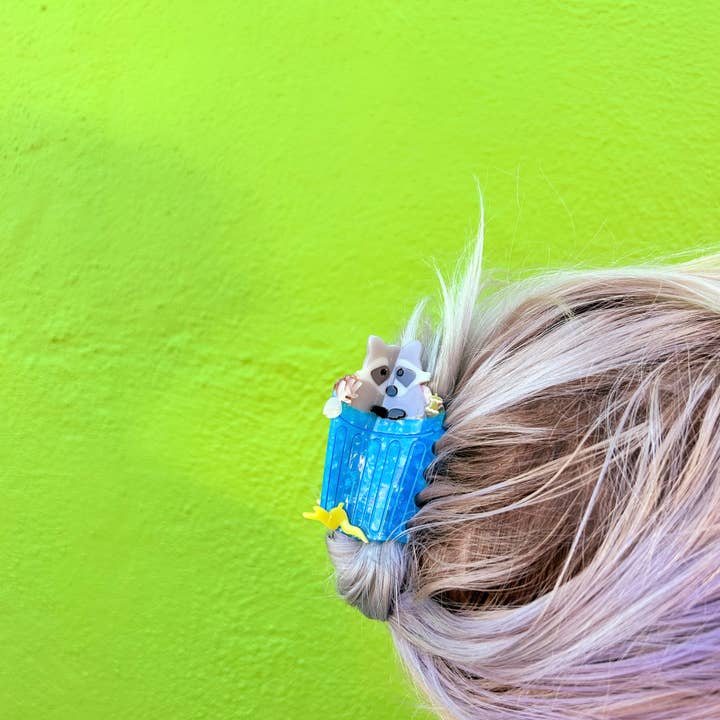 The Peach Fuzz - Wholesale Hair Accessories Set - Women's - Trash Panda Raccoon Hair Claw10