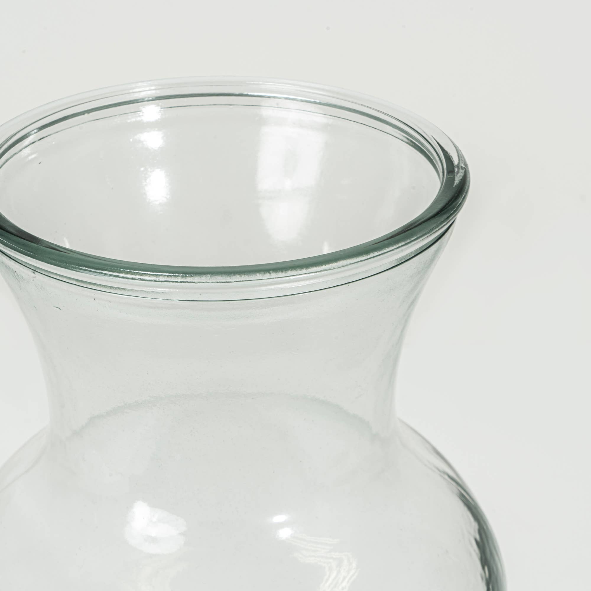 Portofino International Trading, USA - Wholesale Vase - Economy Floral Vase 11"5