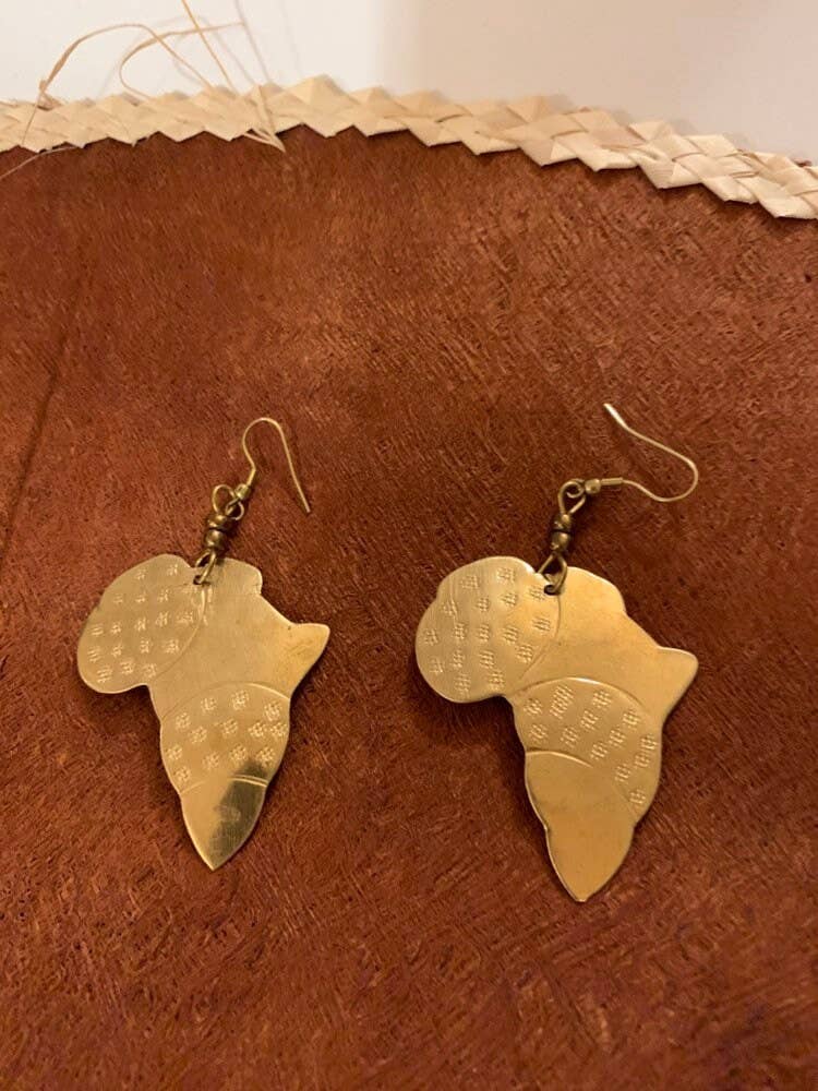 KENYAN SAFARI DESIGNS - Venta al por mayor Pendientes colgantes - Pendientes de latón con diseño del mapa de África1