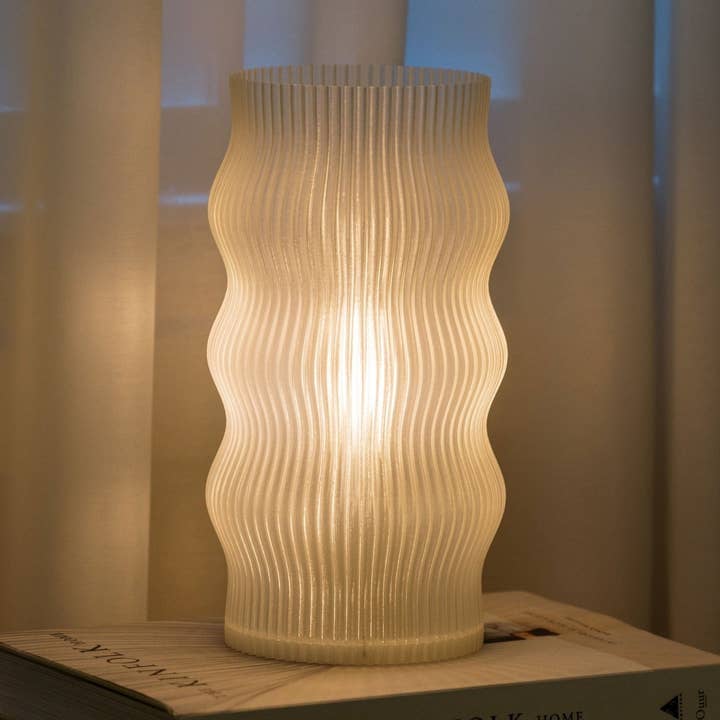 Lampe de table Yuji pour la vente par Terra Labs