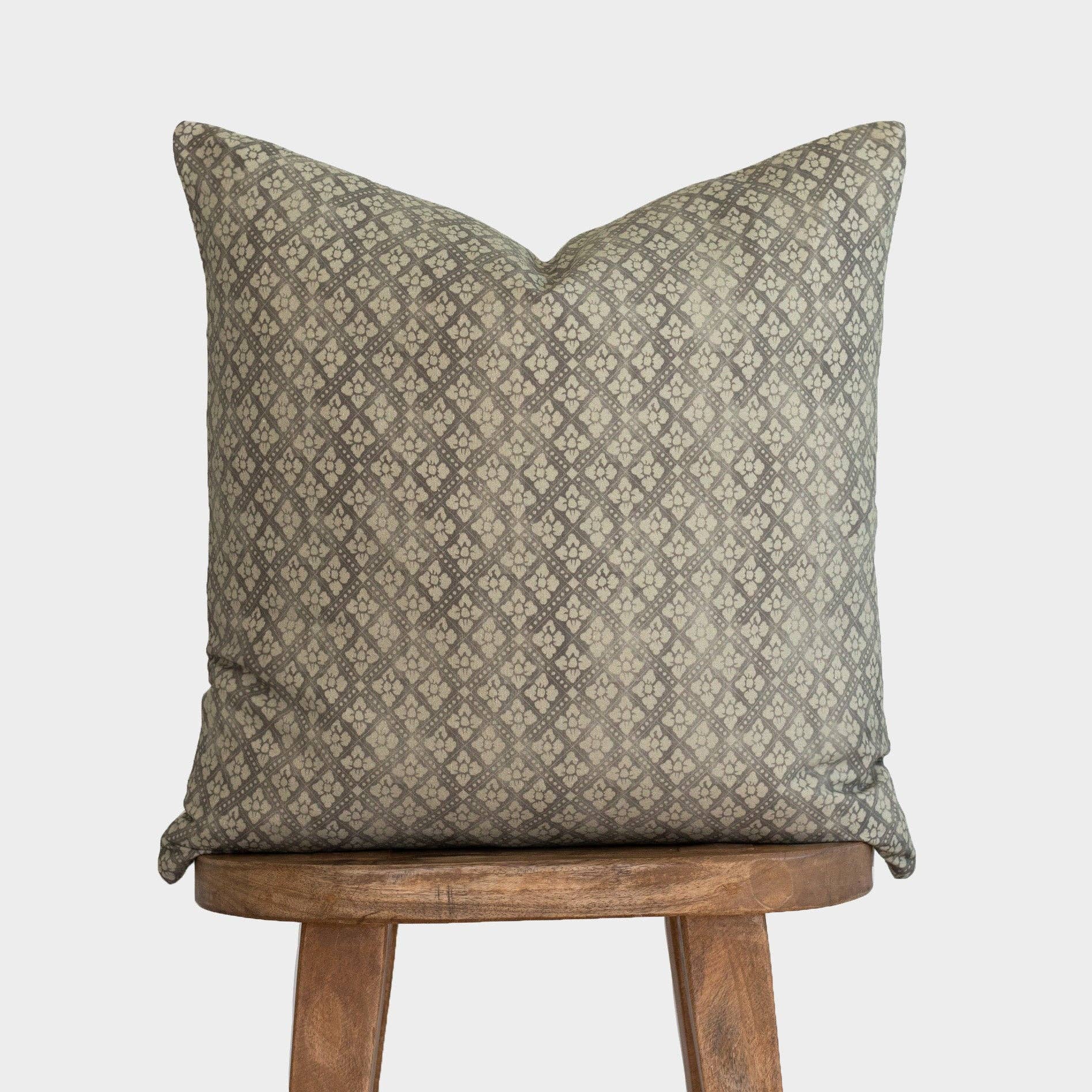 Woven Nook - Wholesale Throw Pillow Cover - Clove - 22"