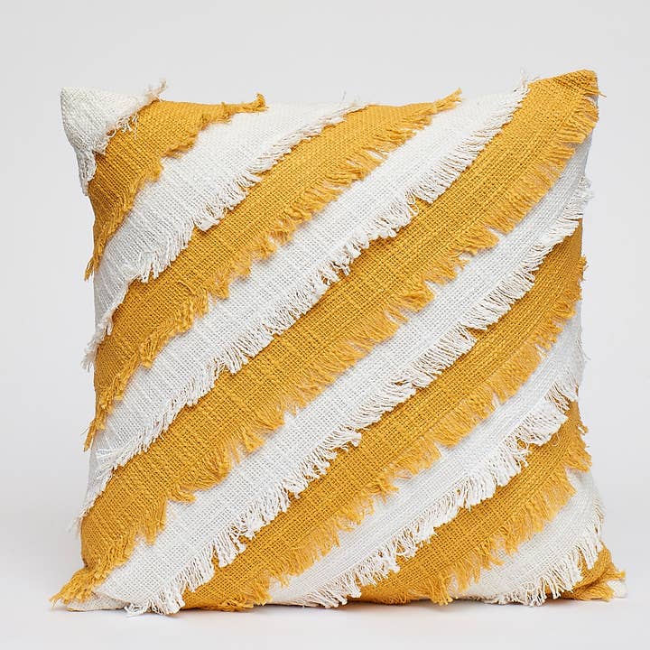 Cuscino con frange alternate diagonali per la vendita all'ingrosso da parte di House Of Harkaari