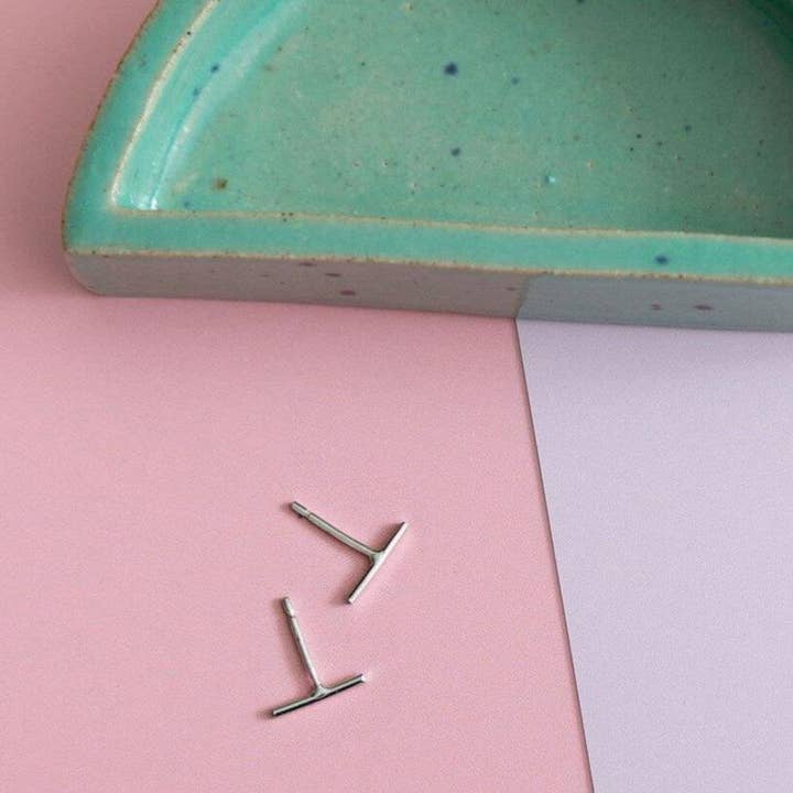 Bar Studs for wholesale by Mela Jewellery