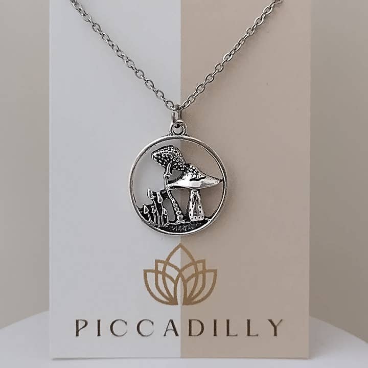 Piccadilly Pendants – Großhandel Kette mit Anhänger/Charm – Silberne Pilzhalskette, Naturhalskette, skurriler Schmuck1