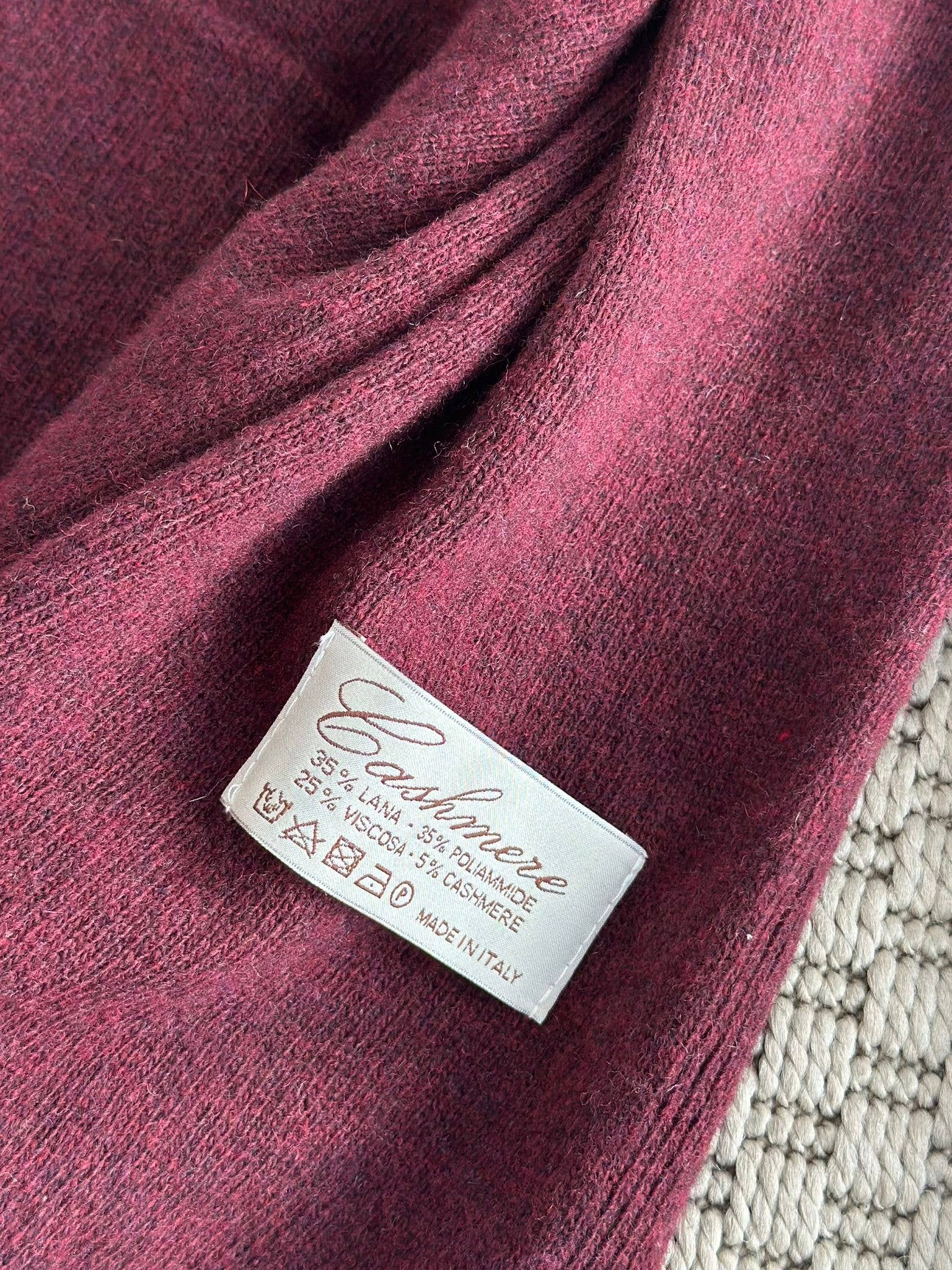 ADORA – wholesale Beanie – Women's – CASHMERE BLEND HAT & SCARF SET MADE IN ITALY1