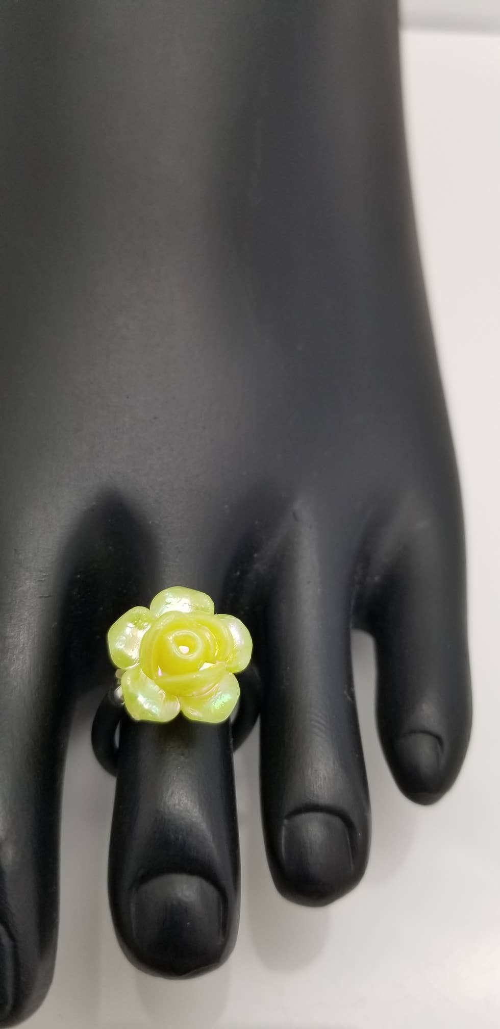 Costello International - Wholesale Toe Ring - Flower Power Adjustable Beach Toe Rings9