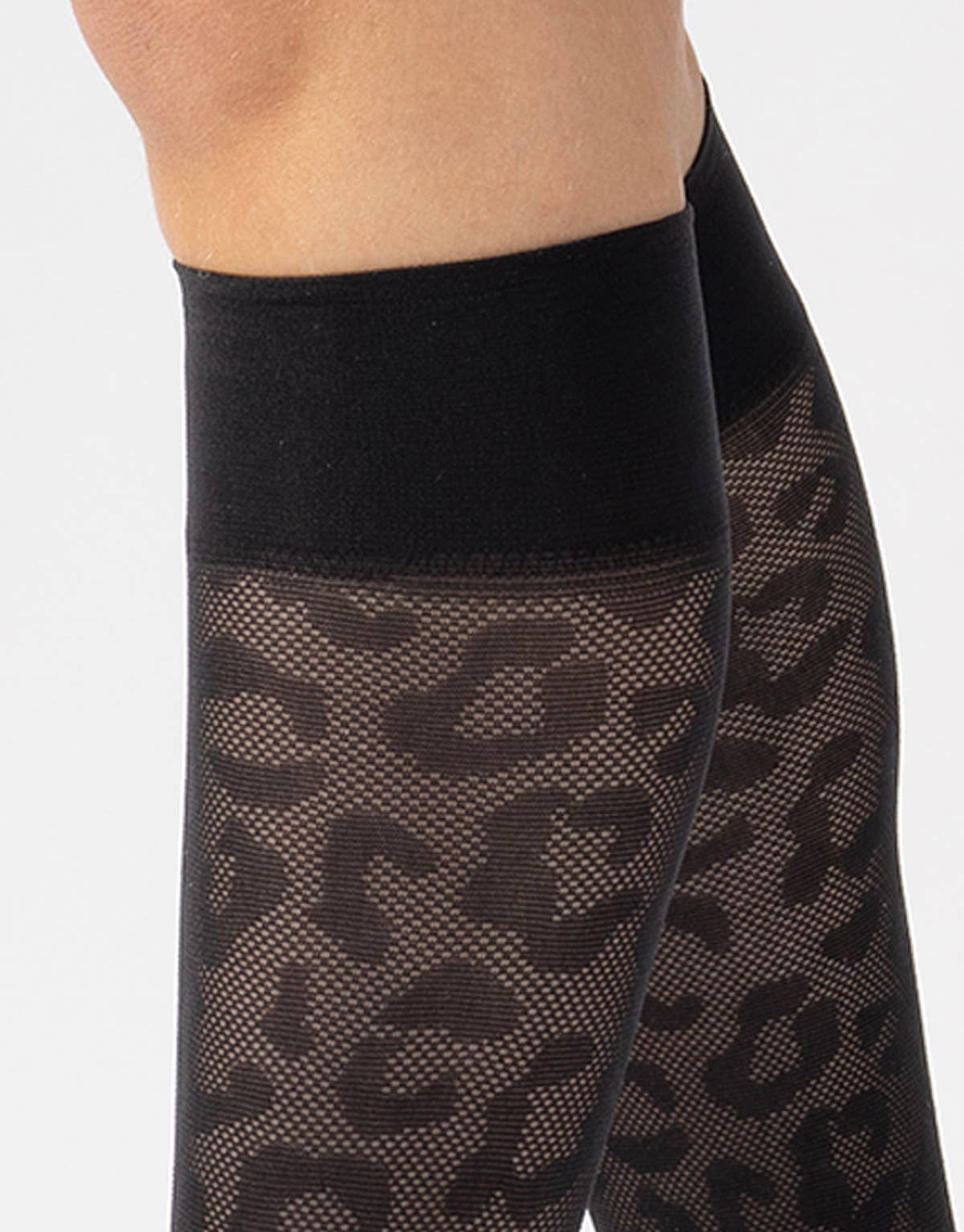 Preto Meias Altas Lepard, Meias Transparentes, Meias MicroNet para venda a revendedores na Faire2