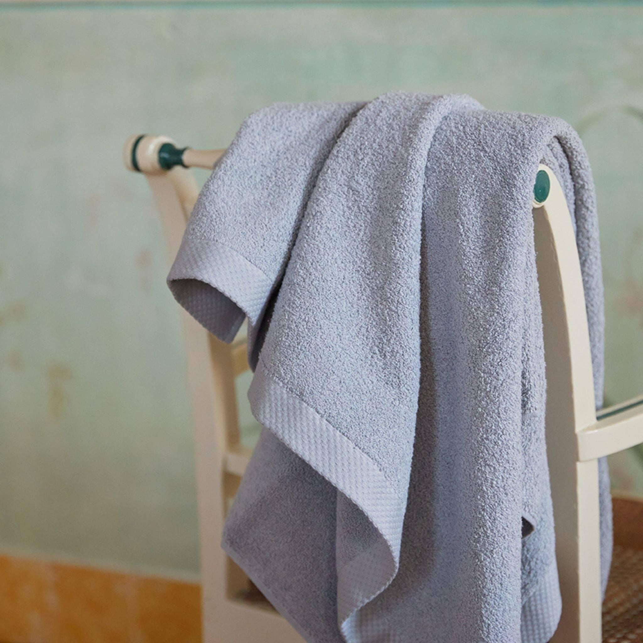 Torres Novas - Wholesale Bath Towel - Silver gray Luxus7