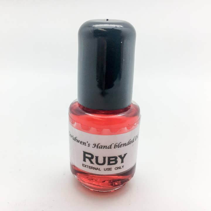 Ruby Oil - väcka personlig kraft och identitet för wholesale av Ceridwen’s