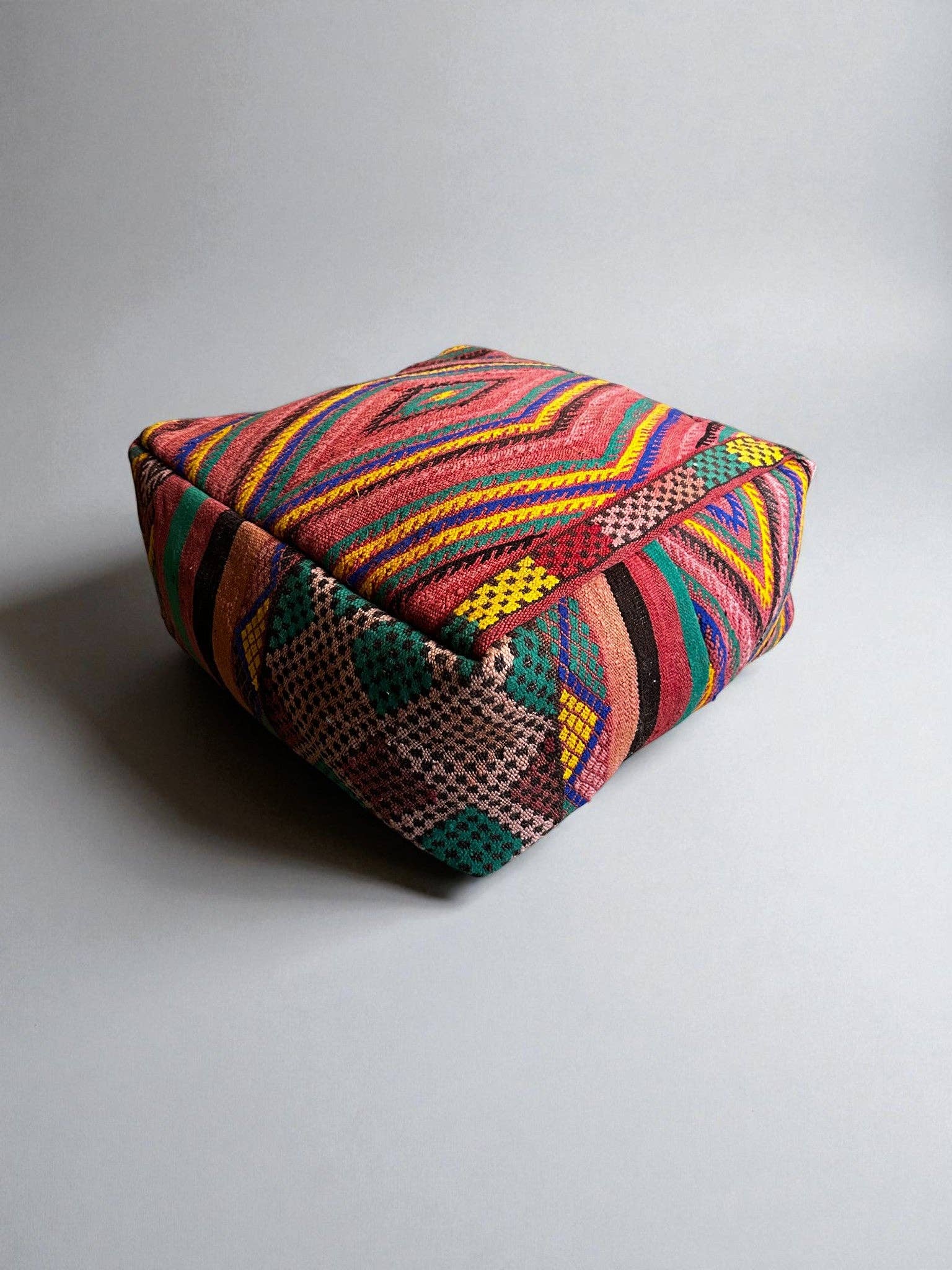 LEY! - Wholesale Floor Pillow - Floor cushion - Pepe