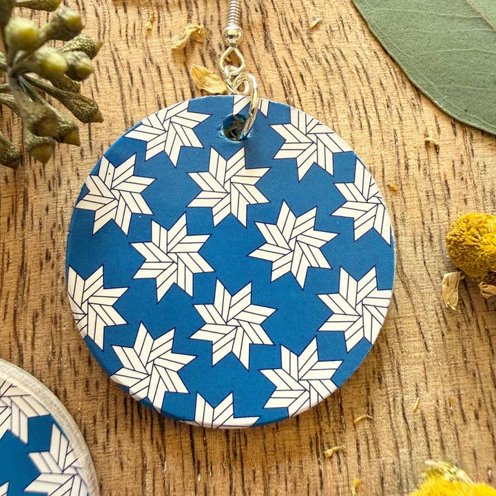 Wood Disc Drop Earrings – Deep Blue Floral for wholesale by Pin Up Cosmetics