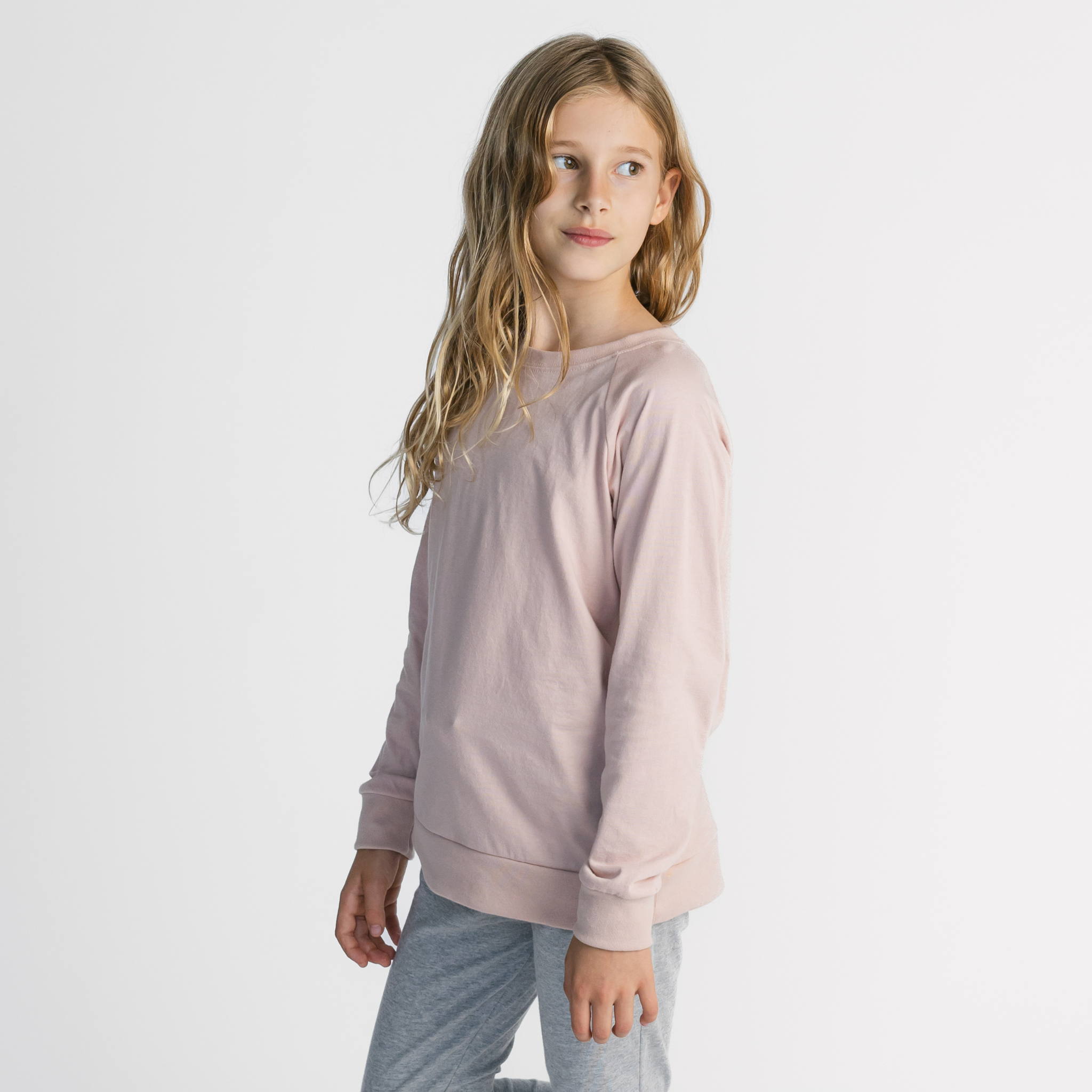 mini mioche collective inc. - Wholesale T-Shirt - Kids - Premium GOTS-Certified Organic Cloud Crew Raglan3