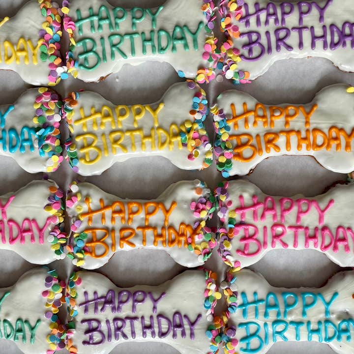 YumYum4DOGS - Wholesale Pet Treats - Dog - 6 inch Yogurt Confetti Happy Birthday bone dog treats3
