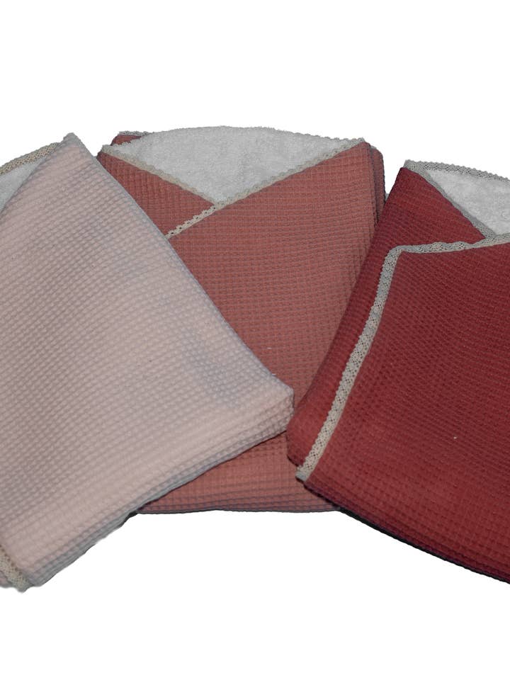 Wafler Swaddle for wholesale by Majetes