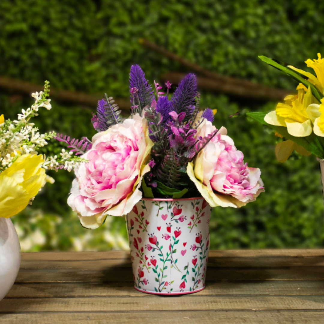 Jacobson - Wholesale Plant Pot - 5"D Hearts & Flowers Metal Pot Cover - Valentine's Day1