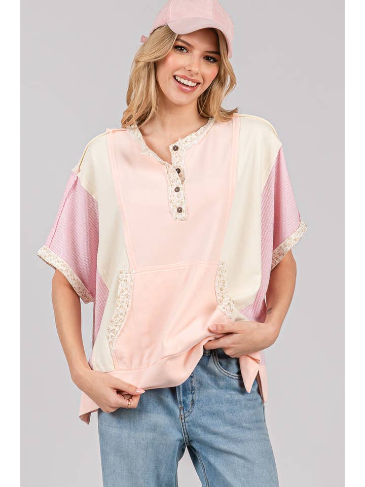 Sage + Fig - Wholesale T-Shirt - Women's - COLORBLOCK HALF BUTTON KNIT TOP (ST7641)