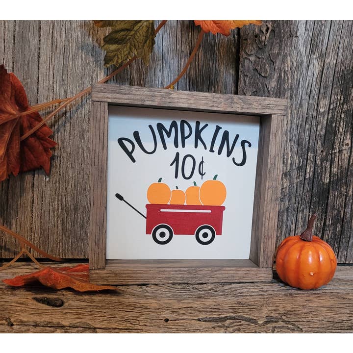 Panneau « Pumpkins 10cents », « Farmhouse », automne, en bois rustique pour la vente par Kollman Custom Creations