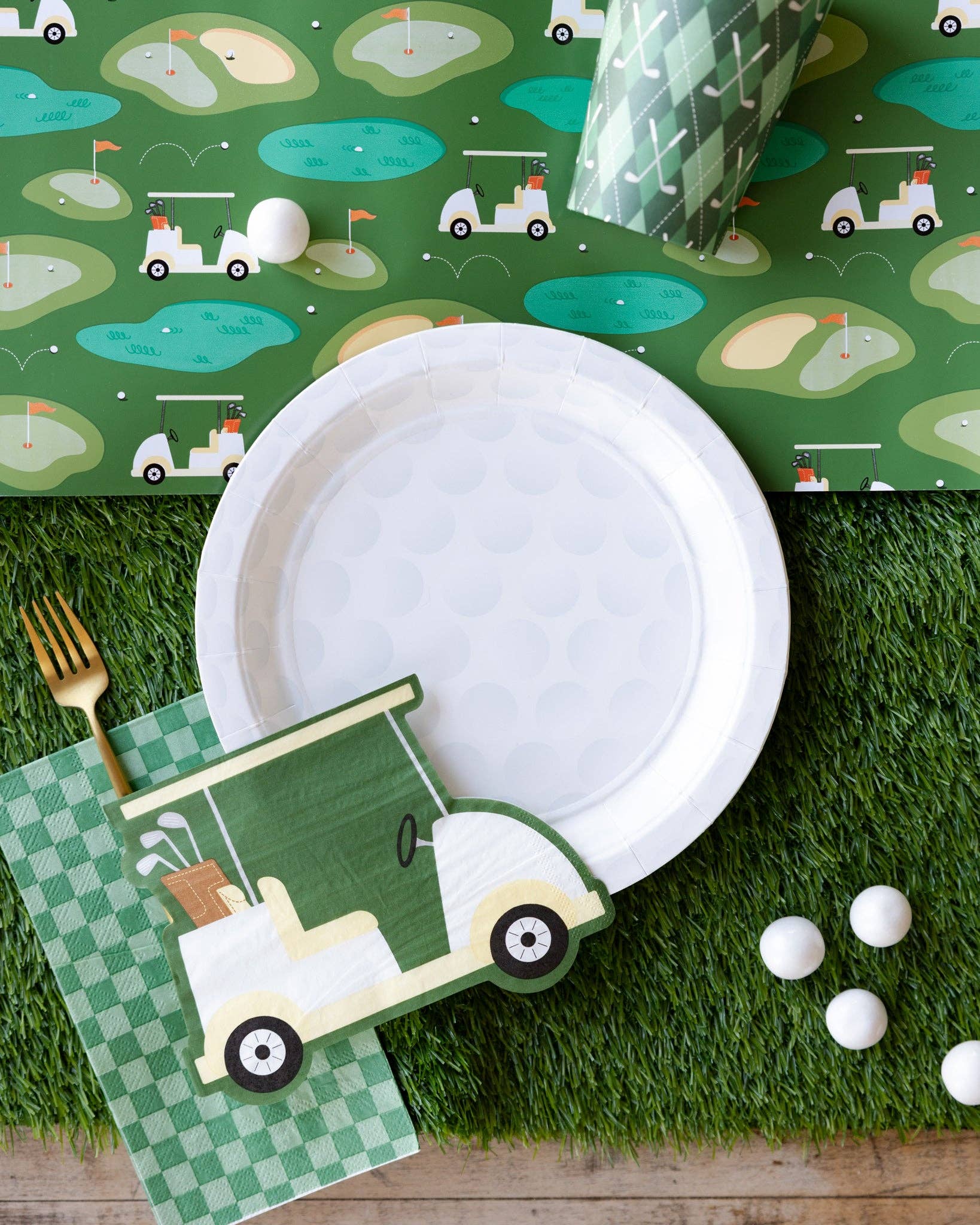My Mind’s Eye – wholesale Disposable table cover/runner – GLF1120 - Golf Paper Table Runner1