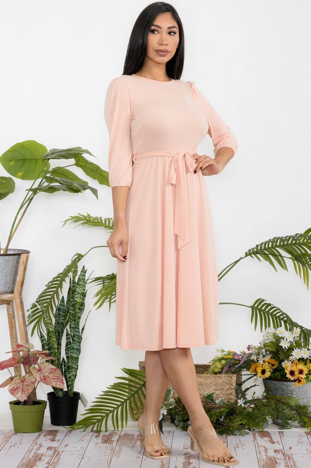 H&H Fashion Inc. – Großhandel Kleid – Damen – HH583X-S Plus Size Midi-Kleid mit Bindegürtel, Puffärmeln & Schlüsselloch-Ausschnitt31