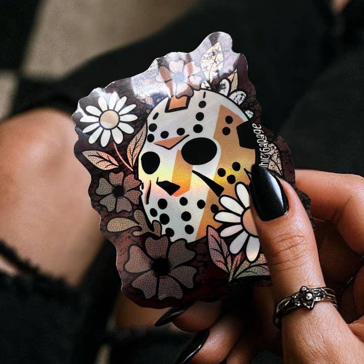 Skräckhockeymaskblomma Klistermärke — Kusligt Söt Vattentät Vinyl för Laptops, Vattenflaskor & Skräckfans för wholesale av Gothic Garage