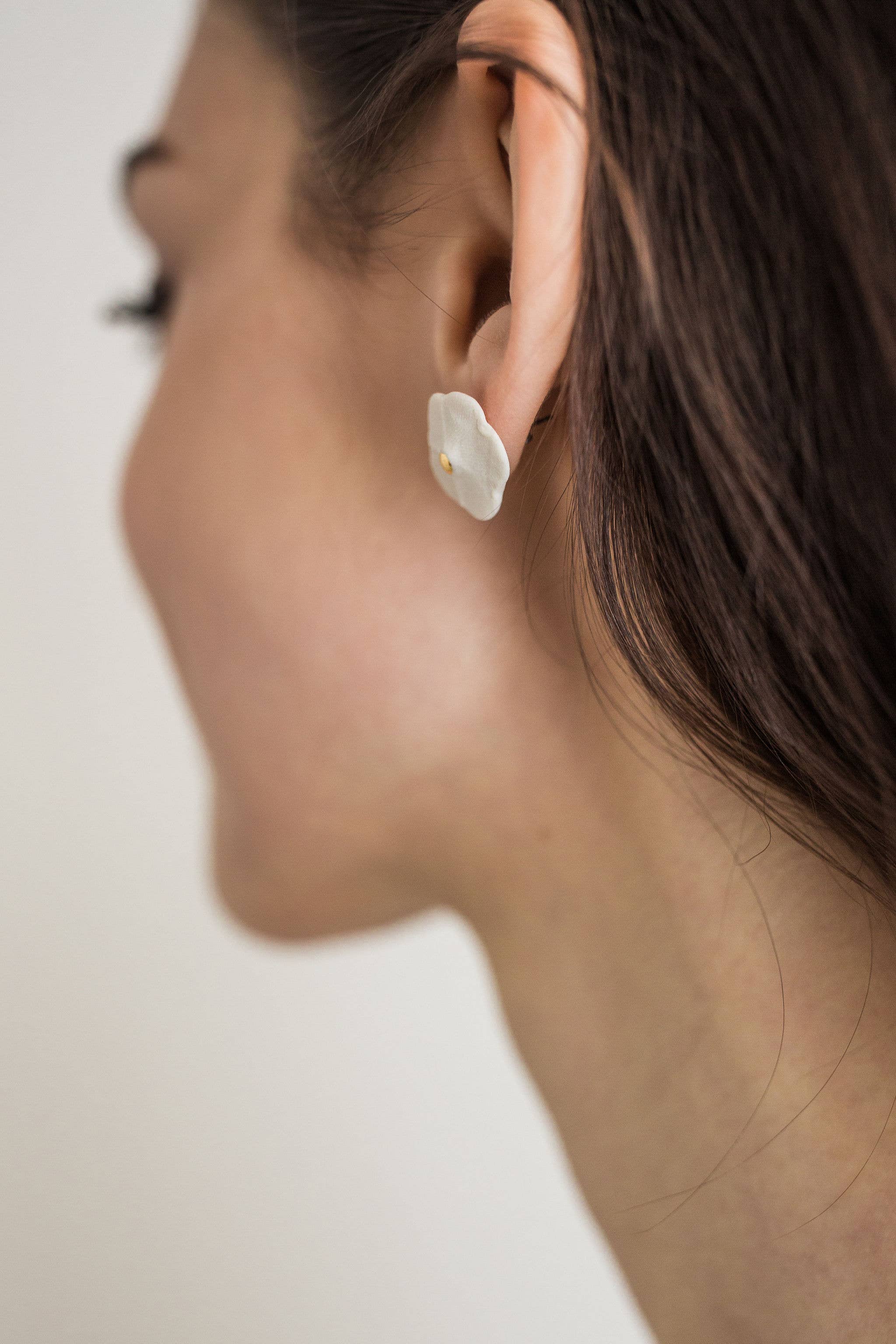 Jenna Vanden Brink Ceramics - Wholesale Knopjes/oorstekers - Bloem studs8