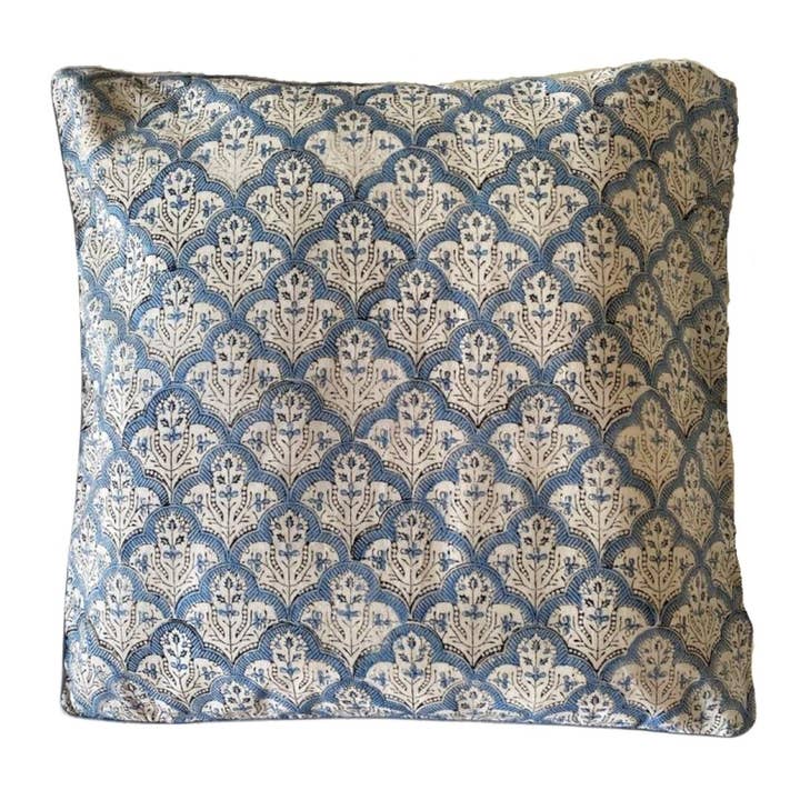 Dekorativt pudebetræk Blue Lightning B for engroshandel hos Dragonfly Firenze Trapunte & Co.