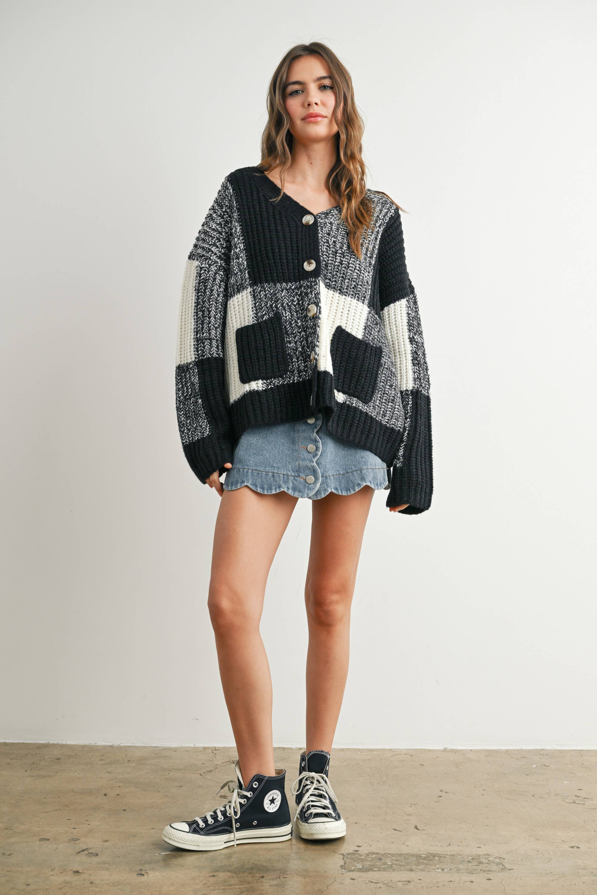 BUTTERMELON - Vendita all'ingrosso Cardigan - Donna - Cardigan oversize a quadretti con spalla scesa - BMC760727