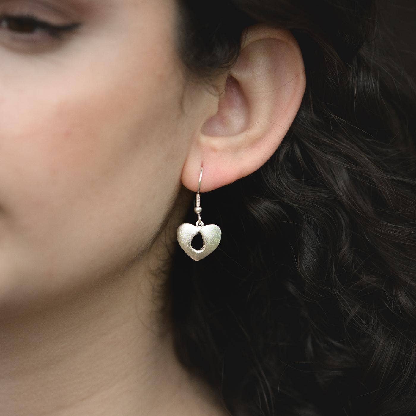 Ethical Global - Vente Boucles d'oreilles pendantes - Boucles d'oreilles cœur à fenêtre (argent, 14K, rose) - Fait main1