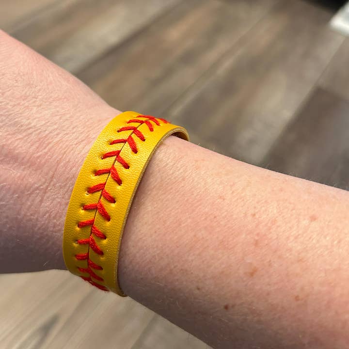 JILLIAN INK LLC - Wholesale Woven/Braided Bracelet - Adjustable Baseball or Softball Stitches Bracelets3