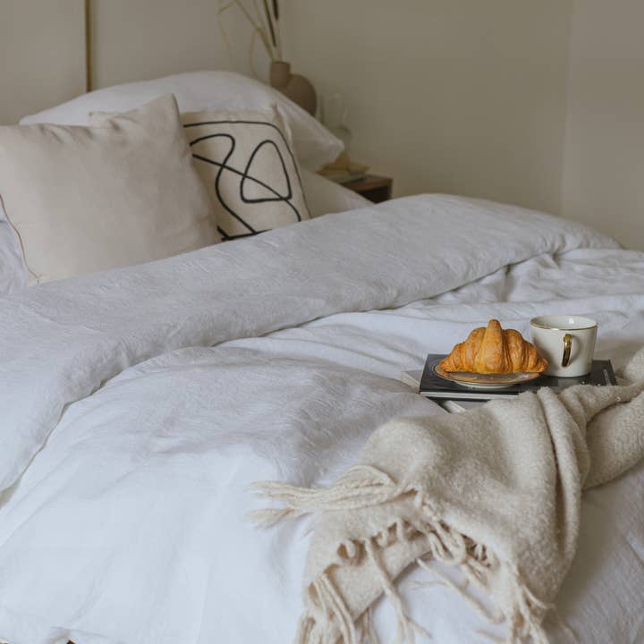 Linen Spells - Wholesale Bedding Set - Linen Bedding Set In White (1 DC+2 Pillowcases)4