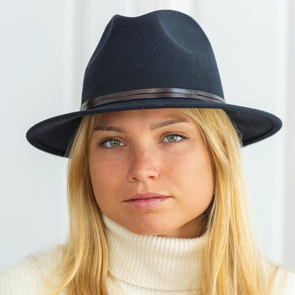 TRAVAUX EN COURS... - Wholesale Fedora - Women's - FELT HAT - leather band, sewn brim60